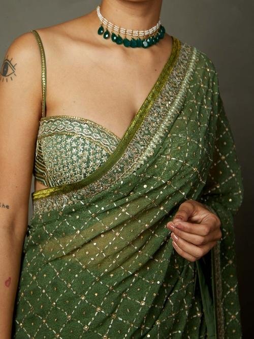 Khaki Rohira Saree With Unstitched Blouse - Image 5